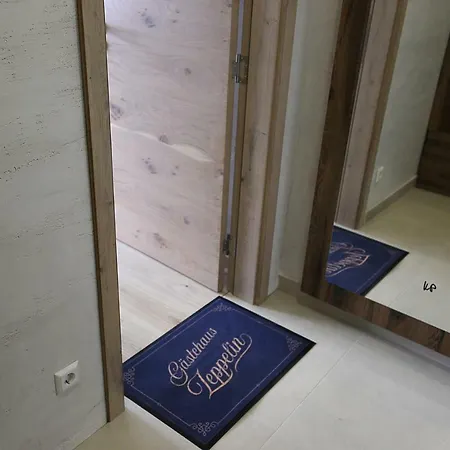 Gaestehaus Zeppelin Pensión